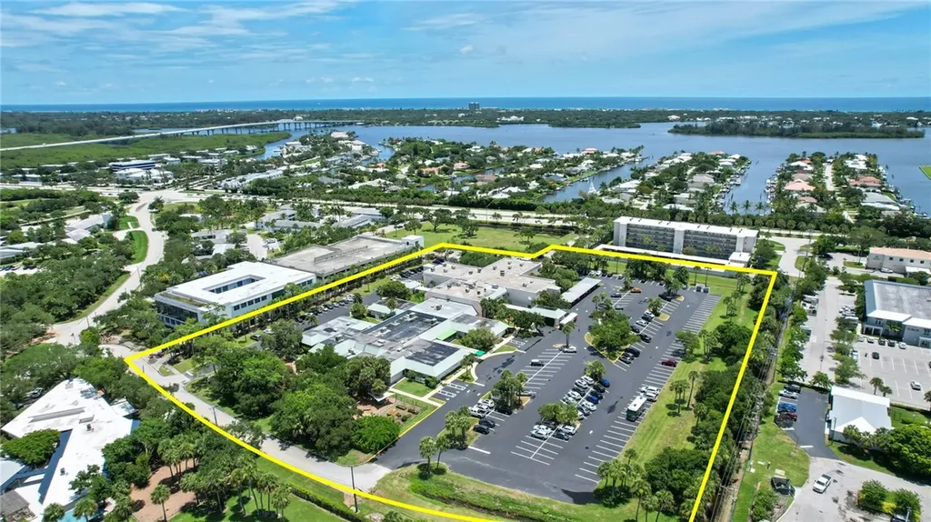 2300 5th Avenue Vero Beach FL 32960