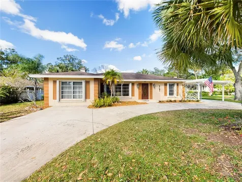 2121 Seville Avenue Vero Beach FL 32960