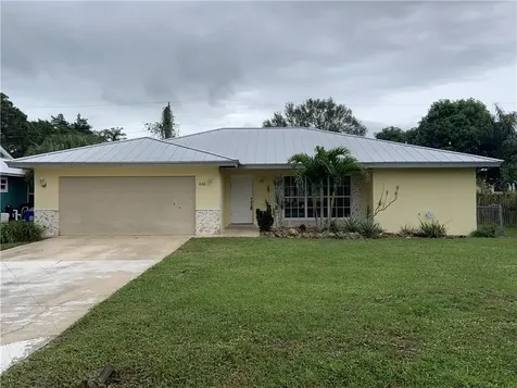 826 24th Avenue Vero Beach FL 32960