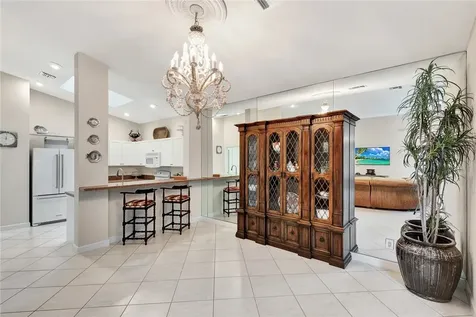 471 N Peppertree Drive Vero Beach FL 32963