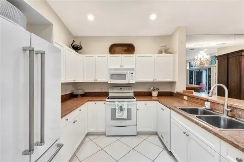 471 N Peppertree Drive Vero Beach FL 32963