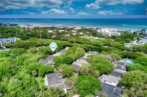 471 N Peppertree Drive Vero Beach FL 32963