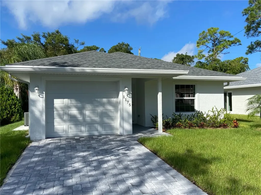 1175 15th Avenue SW Vero Beach FL 32962