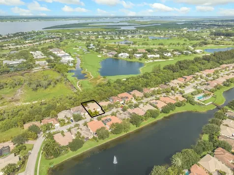 9355 W Maiden Court Vero Beach FL 32963