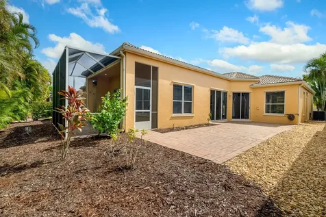 9355 W Maiden Court Vero Beach FL 32963