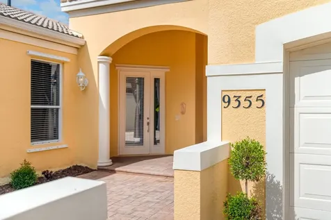9355 W Maiden Court Vero Beach FL 32963