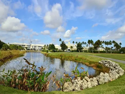 4665 Street Elizabeth Terrace Vero Beach FL 32967