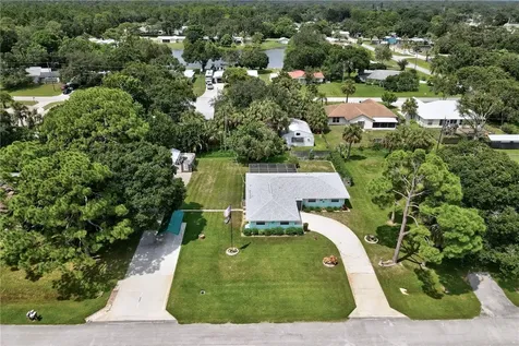 7906 Santana Avenue Fort Pierce FL 34951