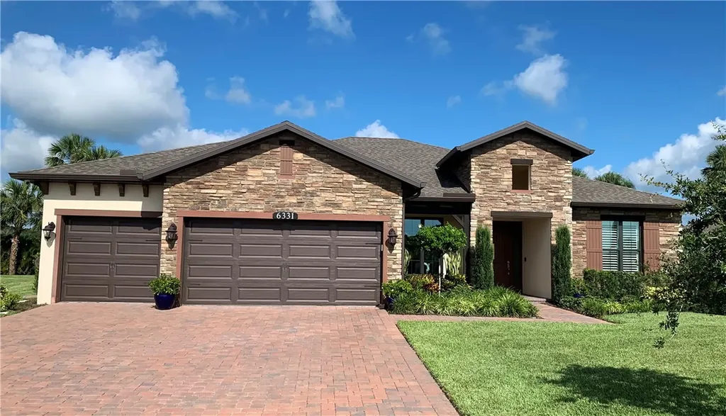 6331 Arcadia Square Vero Beach FL 32966