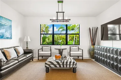 6331 Arcadia Square Vero Beach FL 32966