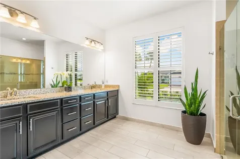6331 Arcadia Square Vero Beach FL 32966