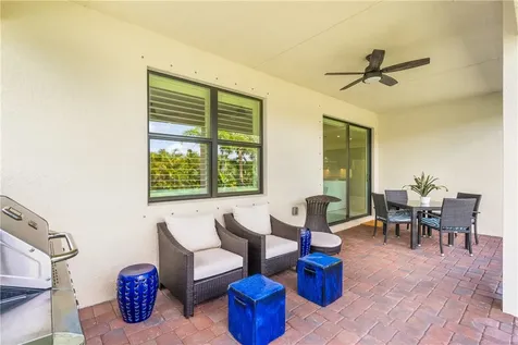 6331 Arcadia Square Vero Beach FL 32966
