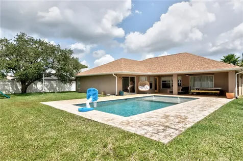 4715 Bella Rae Lane SW Vero Beach FL 32968