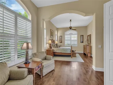 1294 W Island Club Square Vero Beach FL 32963