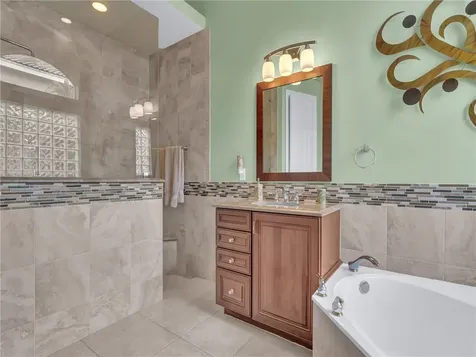 1294 W Island Club Square Vero Beach FL 32963