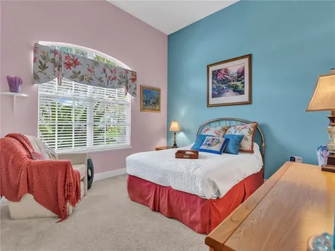 1294 W Island Club Square Vero Beach FL 32963