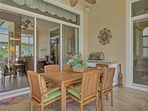 1294 W Island Club Square Vero Beach FL 32963