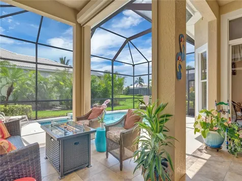 1294 W Island Club Square Vero Beach FL 32963
