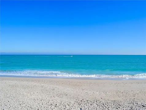 1294 W Island Club Square Vero Beach FL 32963