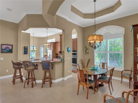 1294 W Island Club Square Vero Beach FL 32963