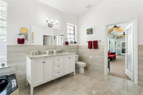 1645 Shuckers Point Vero Beach FL 32963