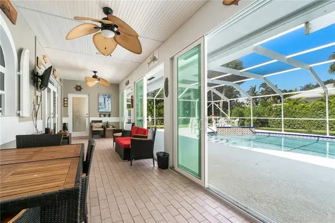 1645 Shuckers Point Vero Beach FL 32963