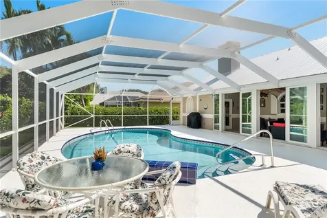 1645 Shuckers Point Vero Beach FL 32963