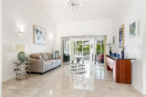 1645 Shuckers Point Vero Beach FL 32963