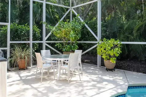 945 Island Club Square Vero Beach FL 32963