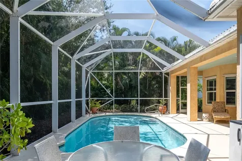 945 Island Club Square Vero Beach FL 32963
