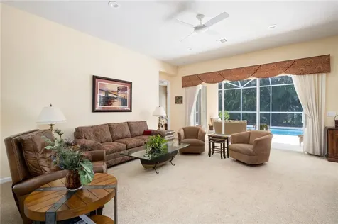 945 Island Club Square Vero Beach FL 32963