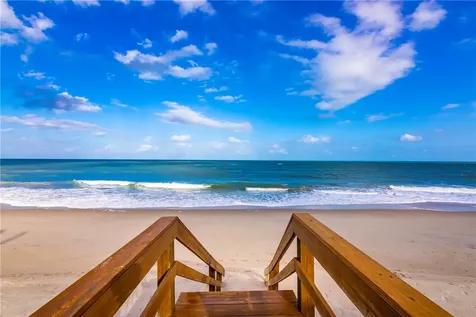 805 North Tower 46th Place Vero Beach FL 32963