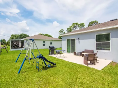 8156 105th Court Vero Beach FL 32967
