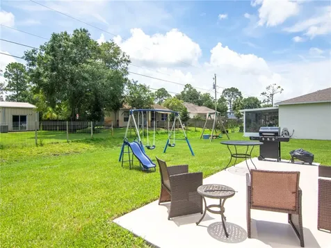 8156 105th Court Vero Beach FL 32967