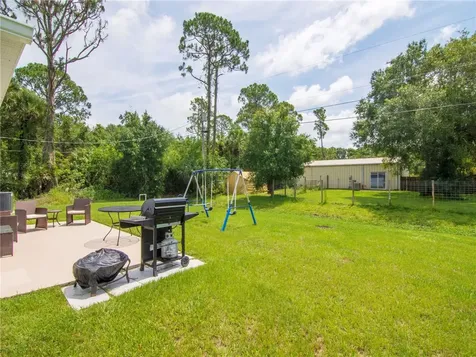 8156 105th Court Vero Beach FL 32967