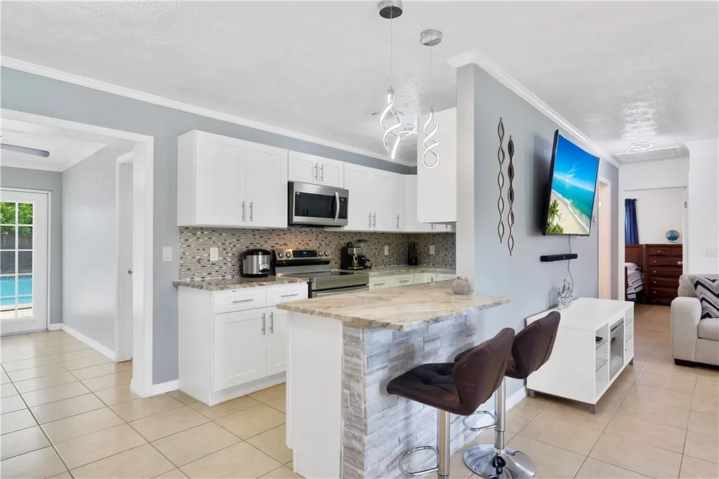 2564 3rd Street SW Vero Beach FL 32962
