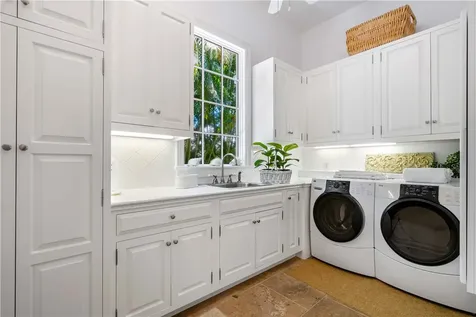 541 White Pelican Circle Vero Beach FL 32963