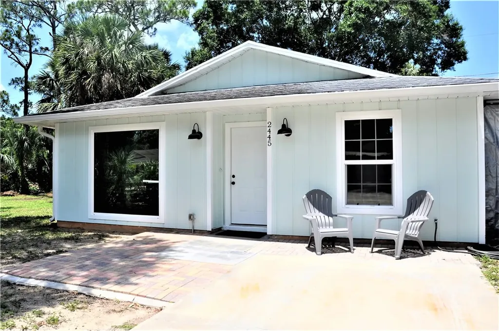 2445 88th Avenue Vero Beach FL 32966