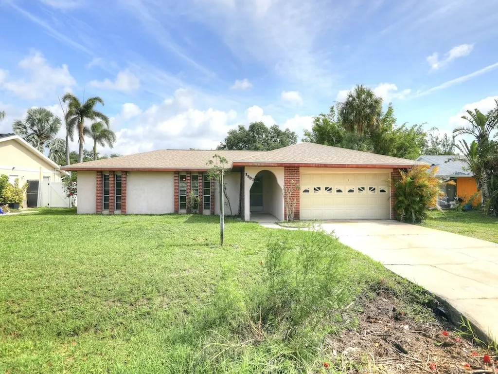 1981 Brookside Street NE Palm Bay FL 32907