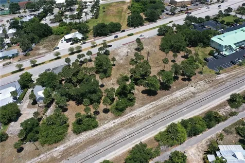 1531 Us Highway 1 Sebastian FL 32958