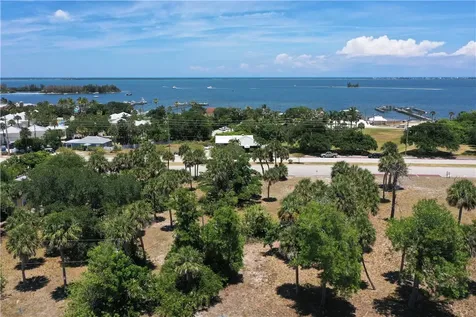 1531 Us Highway 1 Sebastian FL 32958