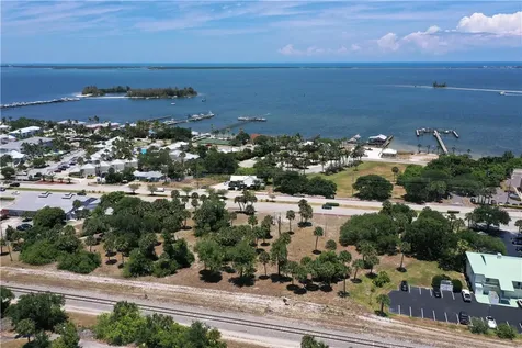 1531 Us Highway 1 Sebastian FL 32958