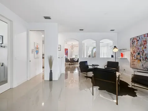 5626 W 1st Square SW Vero Beach FL 32968