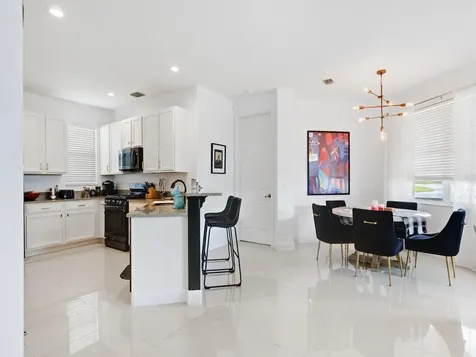 5626 W 1st Square SW Vero Beach FL 32968