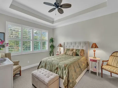 377 11th Square SW Vero Beach FL 32962