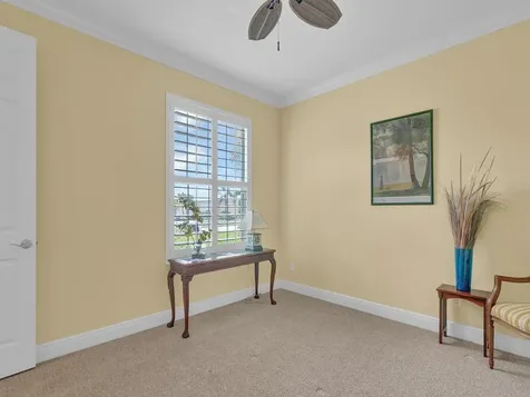 377 11th Square SW Vero Beach FL 32962