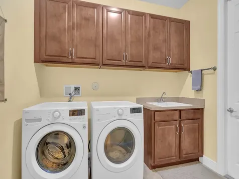 377 11th Square SW Vero Beach FL 32962