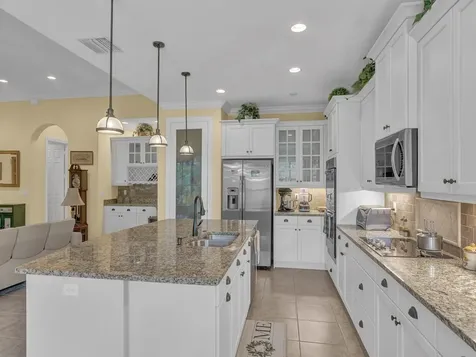 377 11th Square SW Vero Beach FL 32962