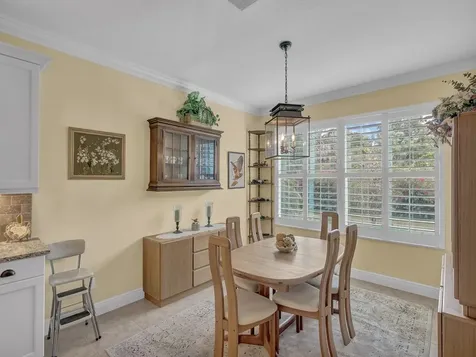 377 11th Square SW Vero Beach FL 32962