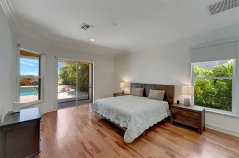 8140 S Seacrest Drive Vero Beach FL 32963